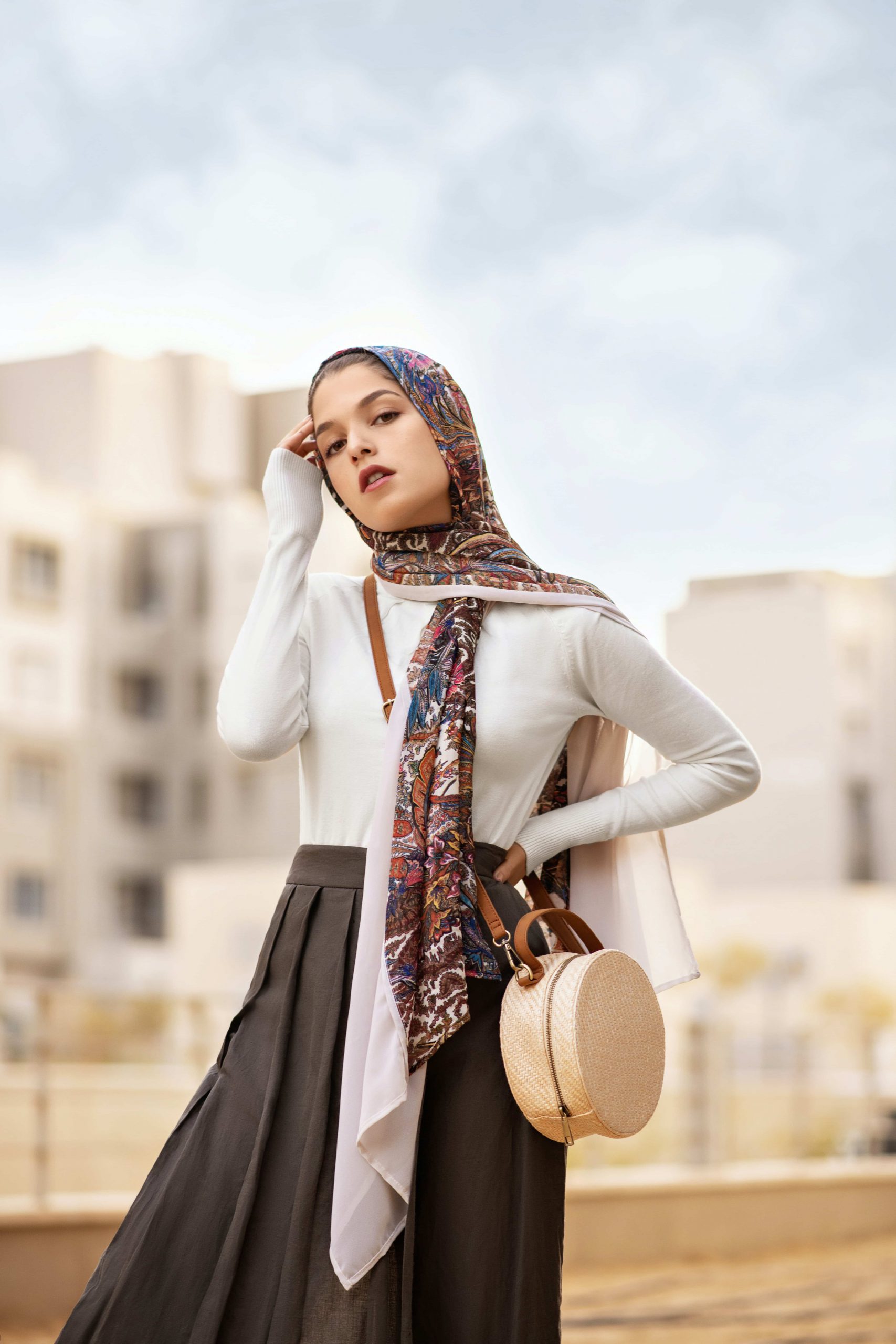 Woman wearing a headscarf